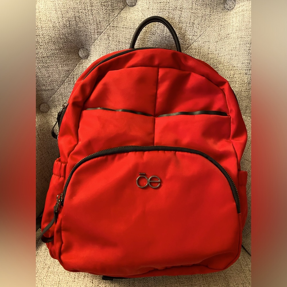 Cloe Backpack with Laptop compartment 😎🤩